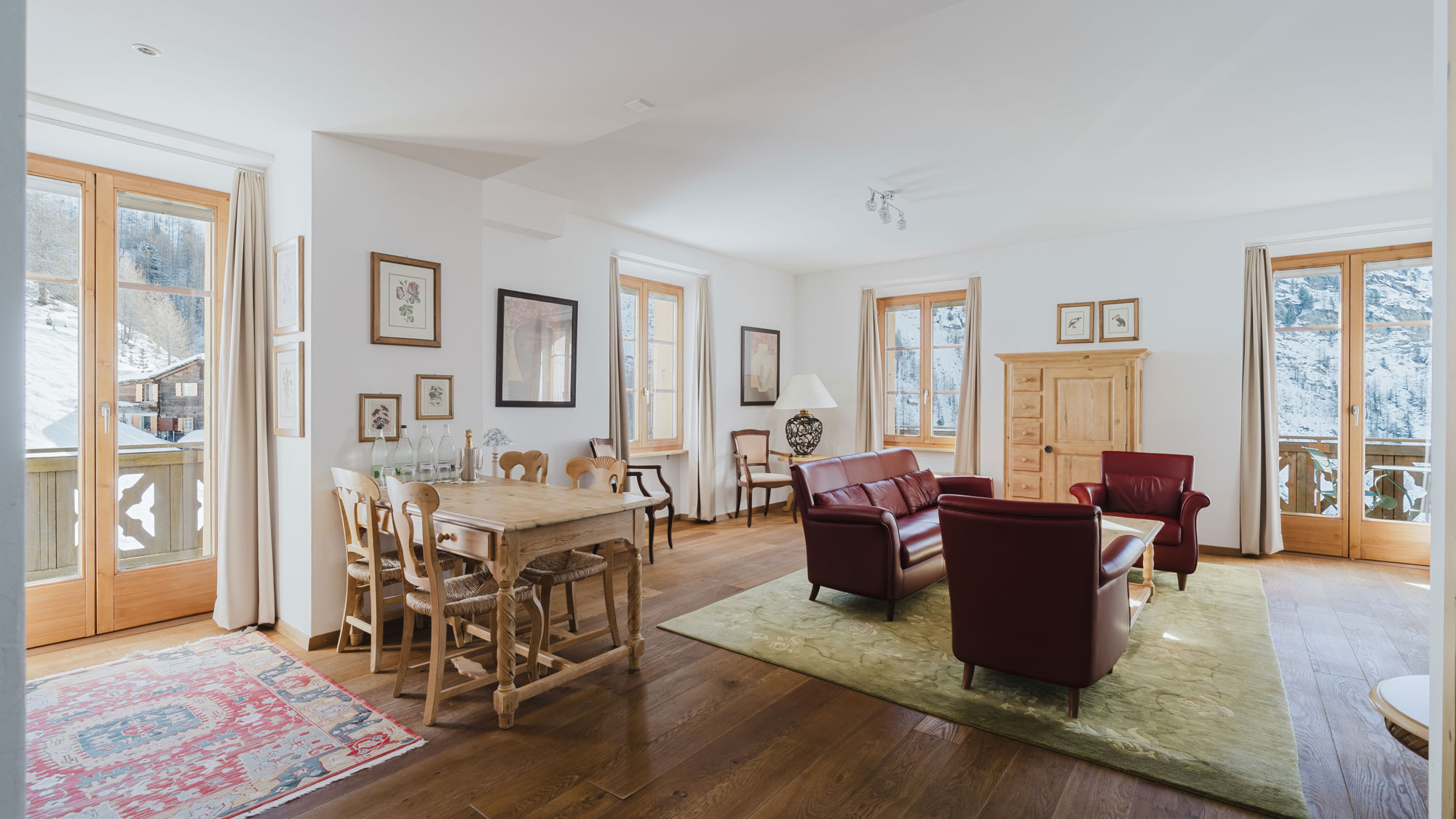 riffelalp-resort-alpenresidenz-augstkumme-appartement-600-salon-panoramique-02.jpeg (1)