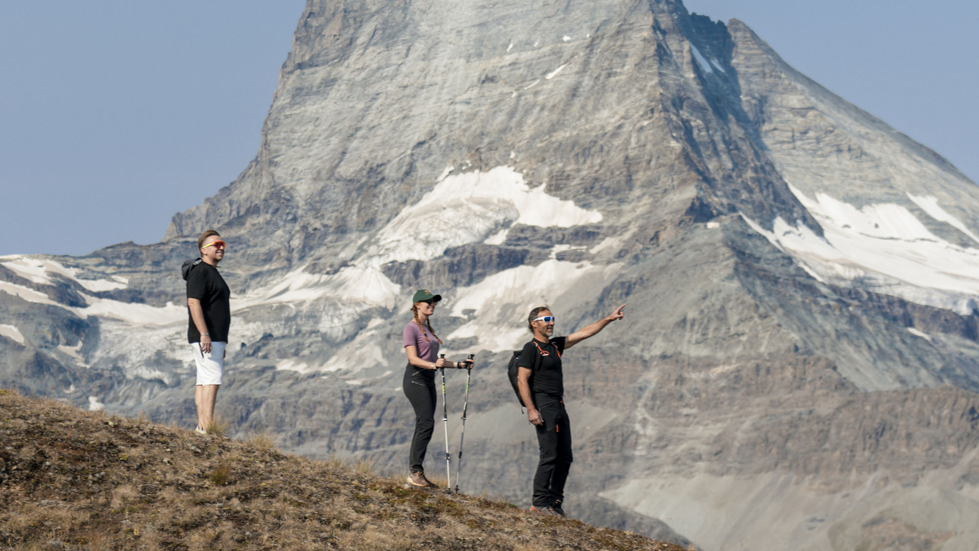 riffelalp-resort-randonneurs-cervin-portait-ete-02.jpeg