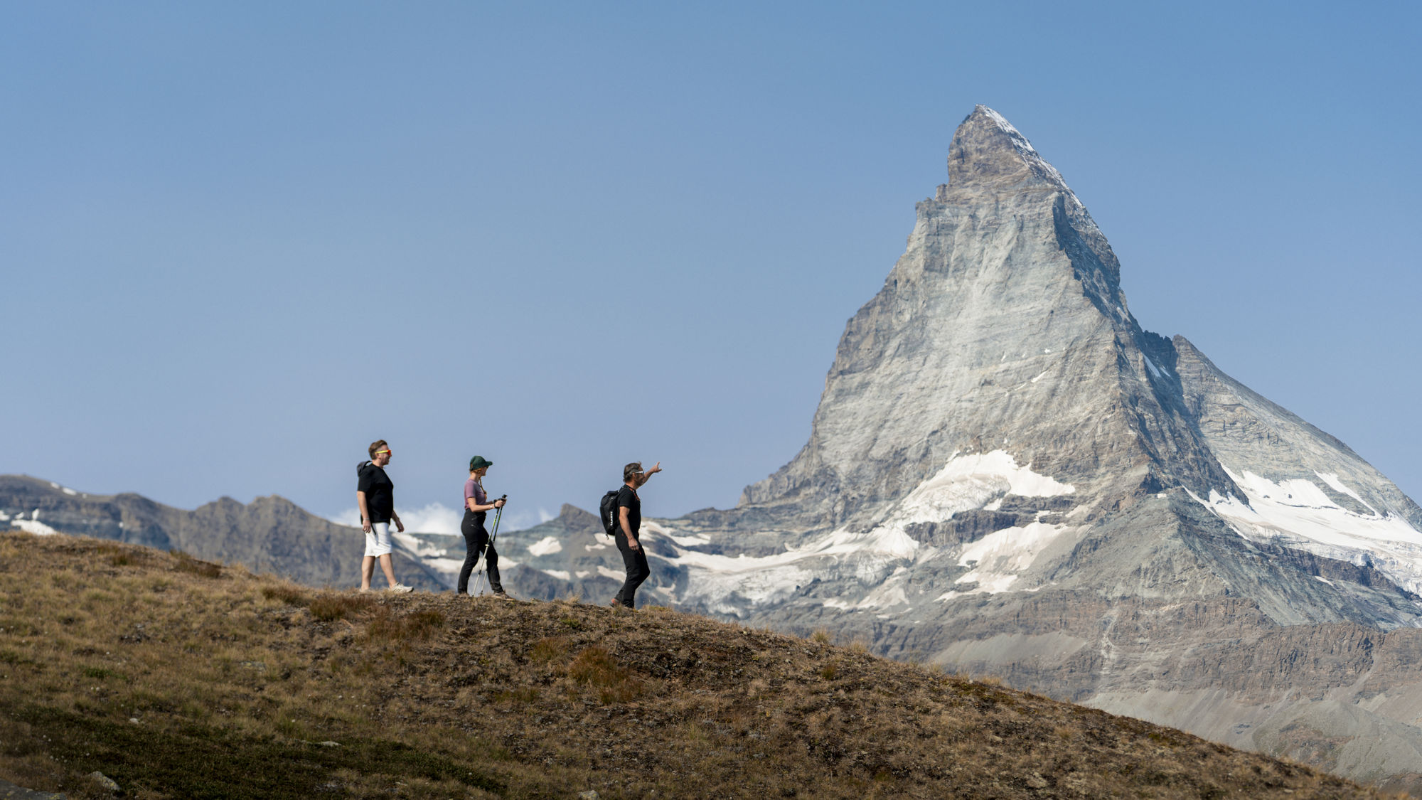 riffelalp-resort-randonneurs-cervin-ete-01.jpeg